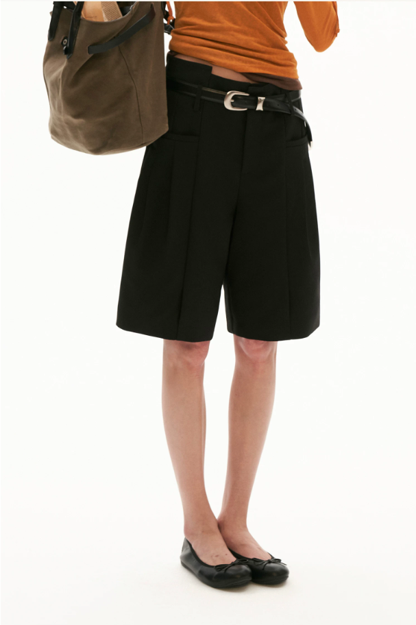Tailored High-Waist Bermuda Suit Shorts (White / Black)