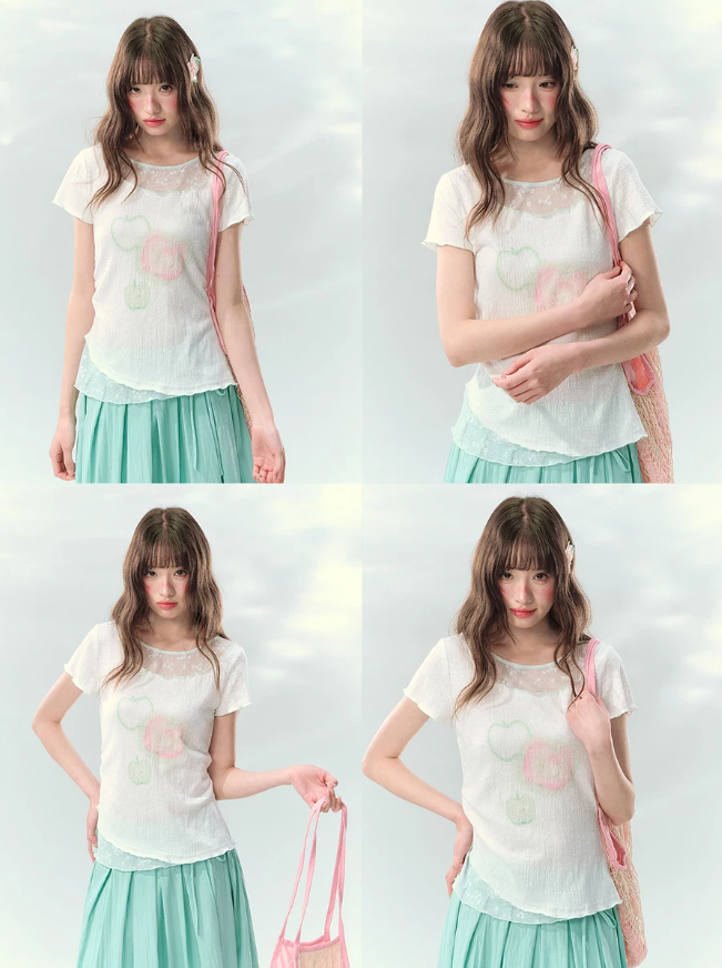 “Apple Mist Daydream” White Apple Print Ruched Tee