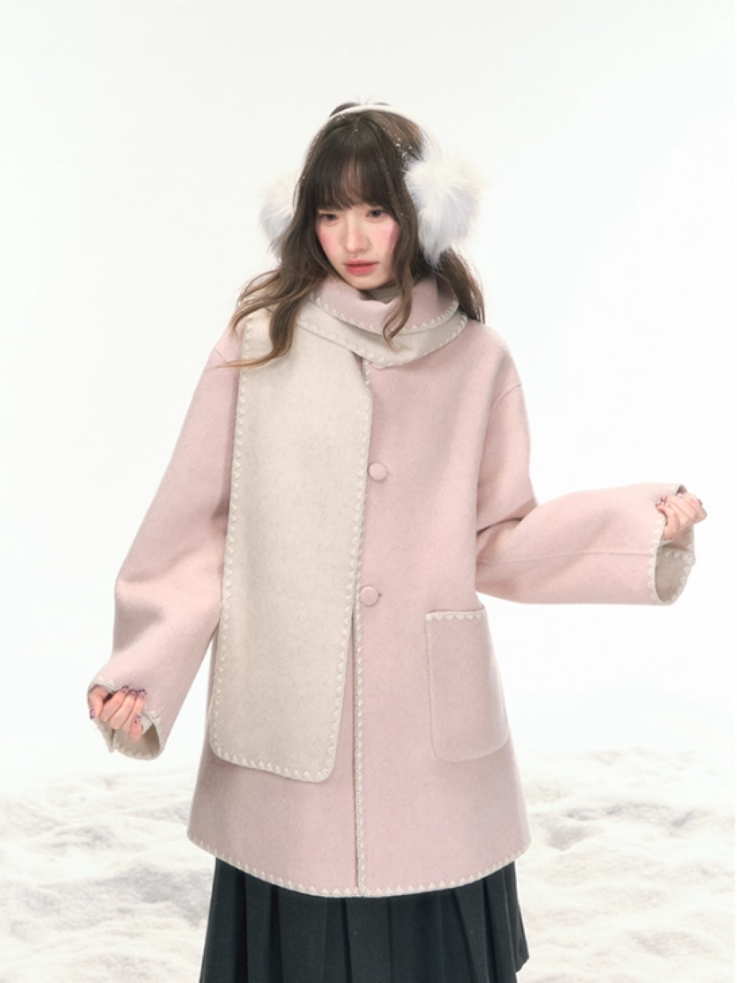 "Morning Verse & Night Poem" Reversible Wool Two-Tone Overcoat - Pink × White LL2025455