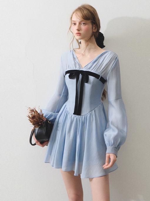 "晴天湖边" Lakeside Serenity Tencel Bow-Tie Dress