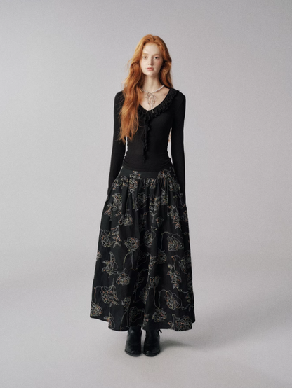 "氧气银河" V-Neck Ruffle Long-Sleeve Knit Top (Deep Black)