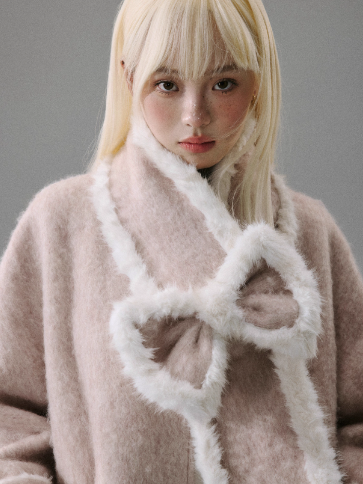 "Sakura-Tipped Reverie" Wool-Blend Wave-Texture Coat with Detachable Bow Scarf - Pink
