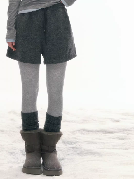 “Gray Fluffy Lazy Cloud” Wool-Blend High-Waist Shorts WW2025451