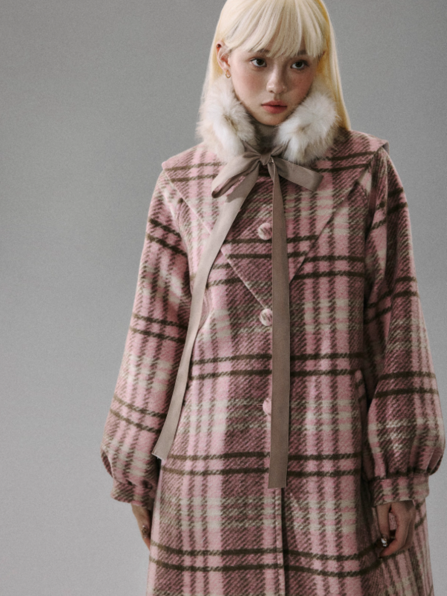 "Ice Blue Checks" Wool A-Line Sailor-Collar Coat - Pink