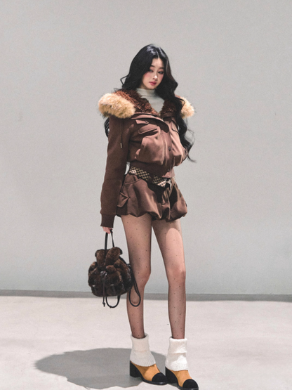 少也眼 “Snowvel Embrace” Hooded Sherpa Jacket - Coffee Brown 874351