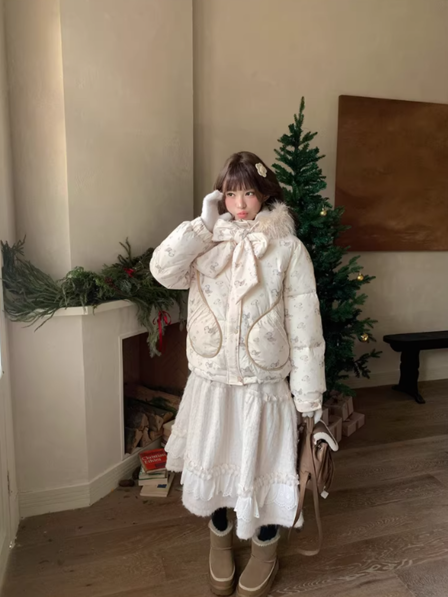 阮阮自制 - "Fluffy Pup" Bow-Detail Puppy Print Puffer Jacket