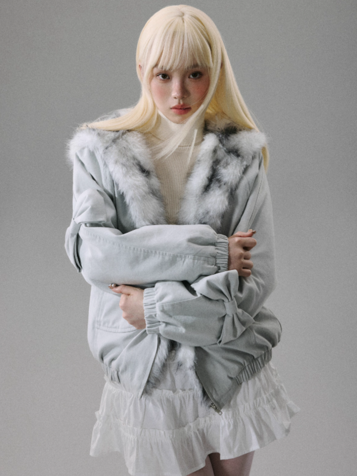 "Northern Frost Rime" Sweet-Cool Plush Hooded Jacket - Gray-White