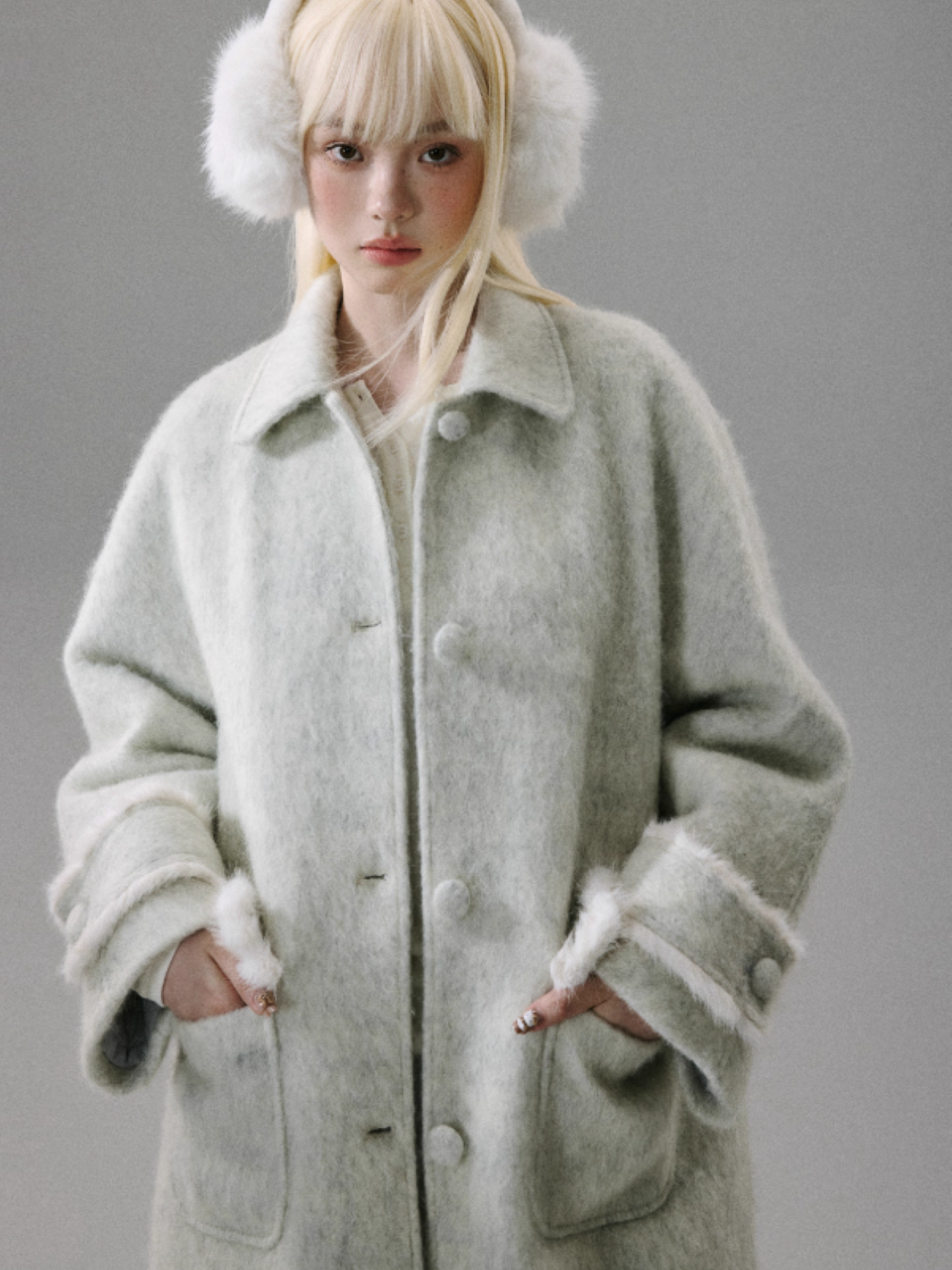 "Sakura-Tipped Reverie" Wool-Blend Wave-Texture Coat with Detachable Bow Scarf - Gray