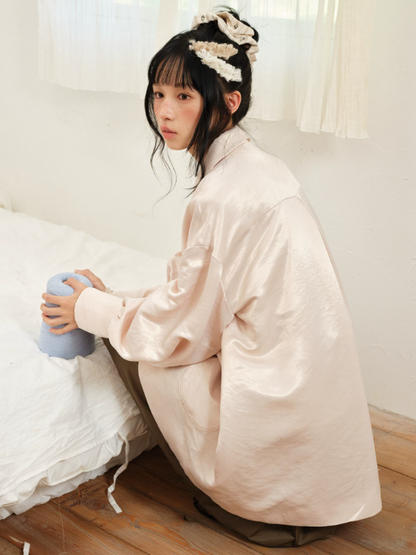 DAILY ARTIST - Soft Pink Pearl Satin Rose Bubble Sleeve Jacket