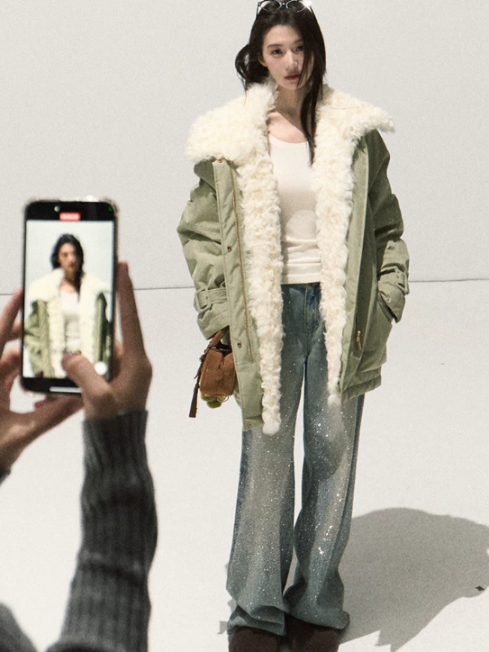 OAKMOO/ Misty Matcha Water-Resistant Down Parka with Wool Collar