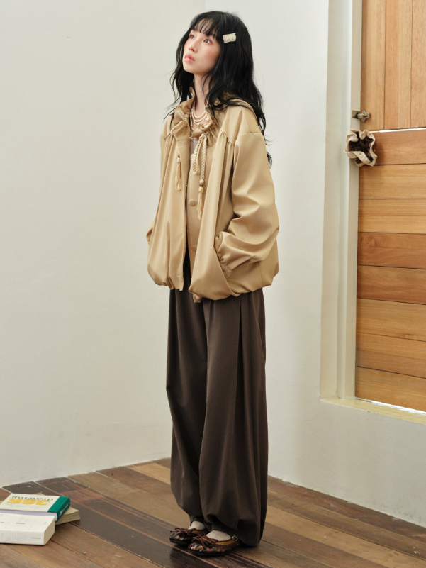 DAILY ARTIST - Champagne Ruffle Stand-Collar Drawstring Jacket