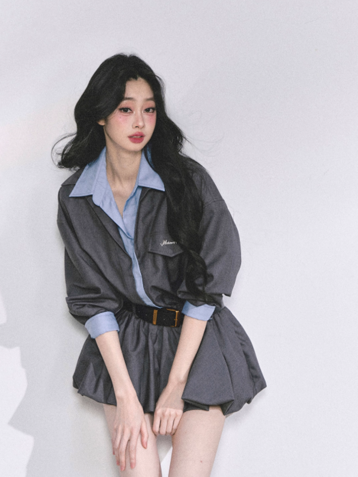 少也眼 Yale Preppy Puff Mini Dress Set with Shorts, Belt & Shawl (Gray)