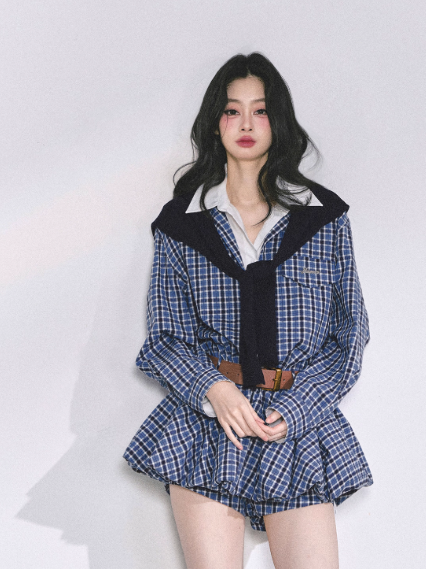 少也眼 Yale Preppy Puff Mini Dress Set with Shorts, Belt & Shawl (Navy)