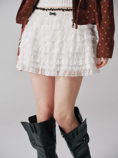 "浪漫少女" White Knit Mini Skirt with Lace Ruffles & Satin Bow