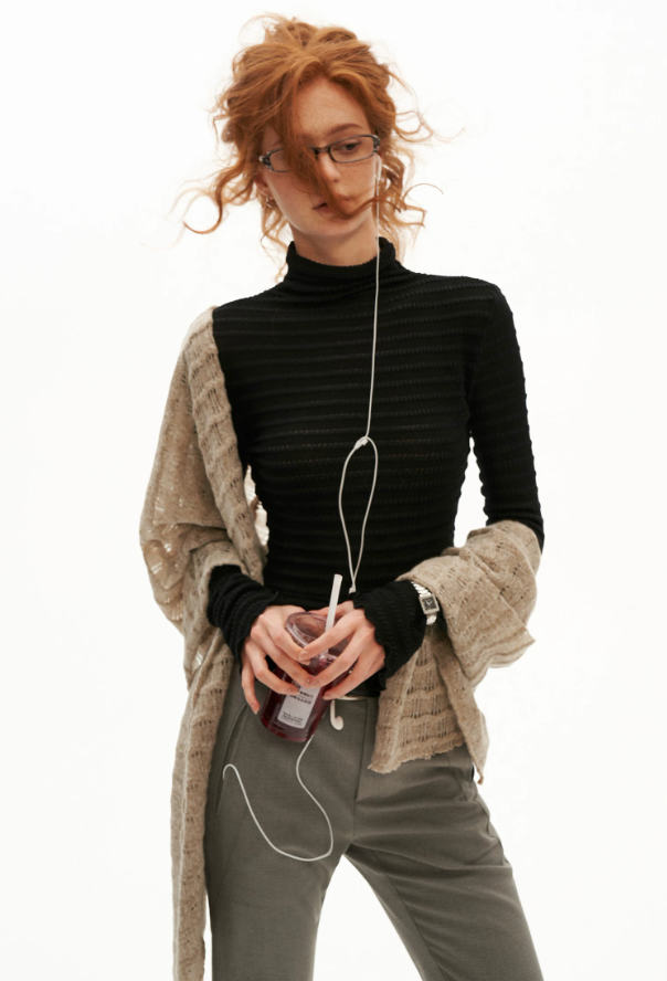 MAMC - Ribbed High-Neck Fitted Long-Sleeve Top (Black / Brown)