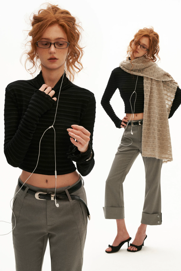 MAMC - Ribbed High-Neck Fitted Long-Sleeve Top (Black / Brown)