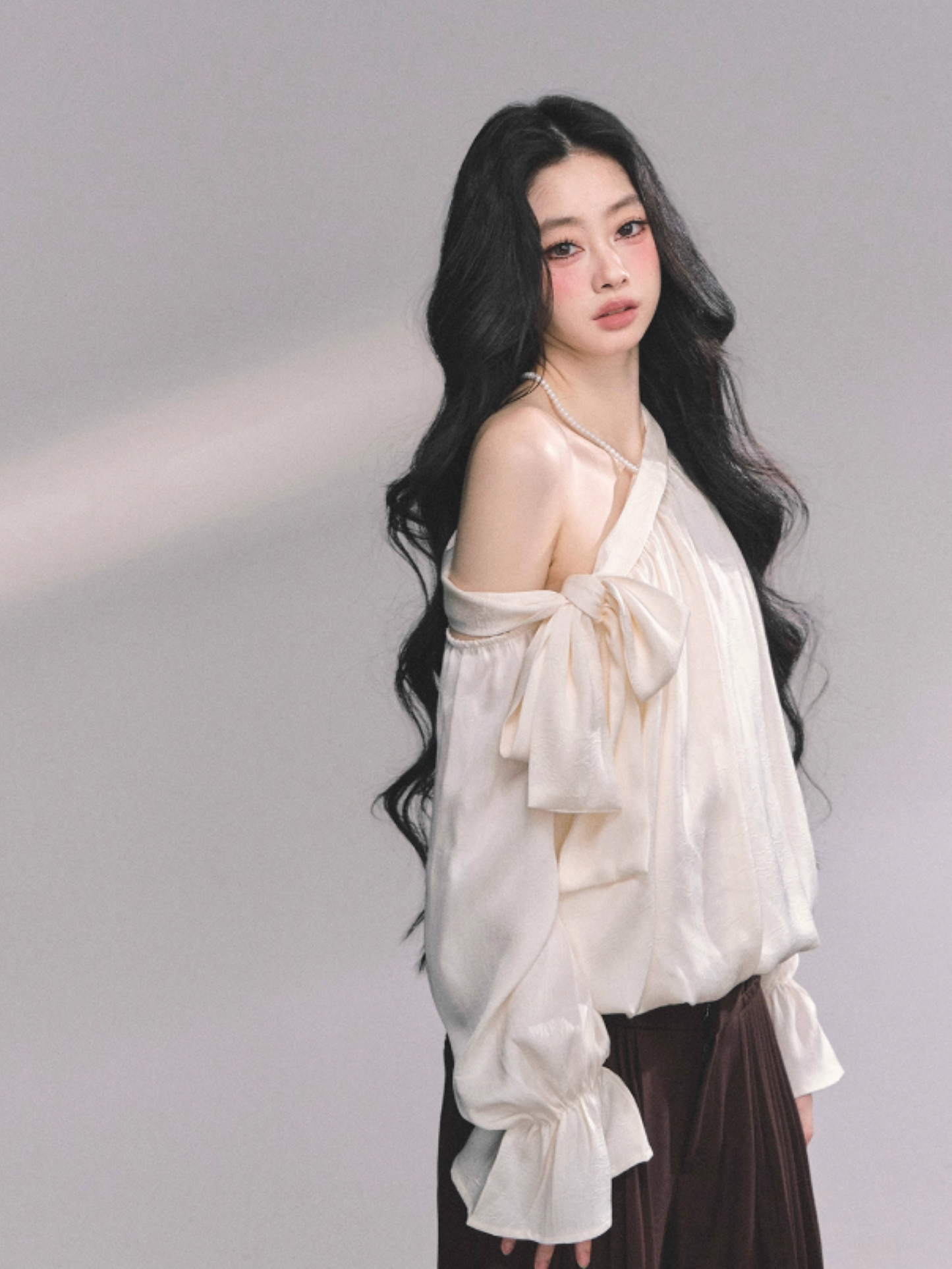 少也眼 Luxe Leeds Loose Fit Off-Shoulder Slimming Plaid Shirt
