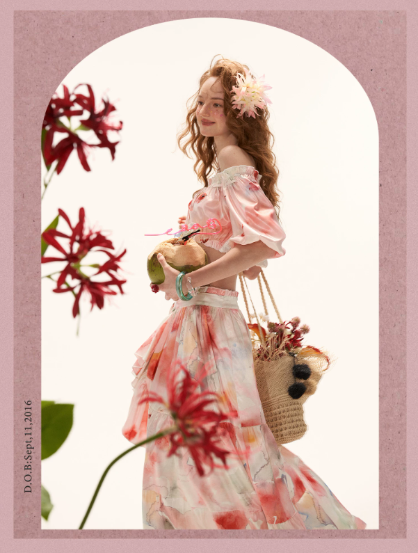 "Watercolor Fruit Mood" Off-Shoulder Top & Ruffle Skirt Set WE945