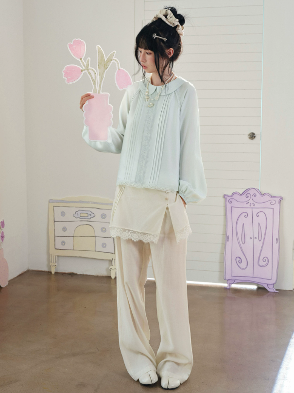 DAILY ARTIST - Mint Green Vintage Lace Doll-Collar Blouse