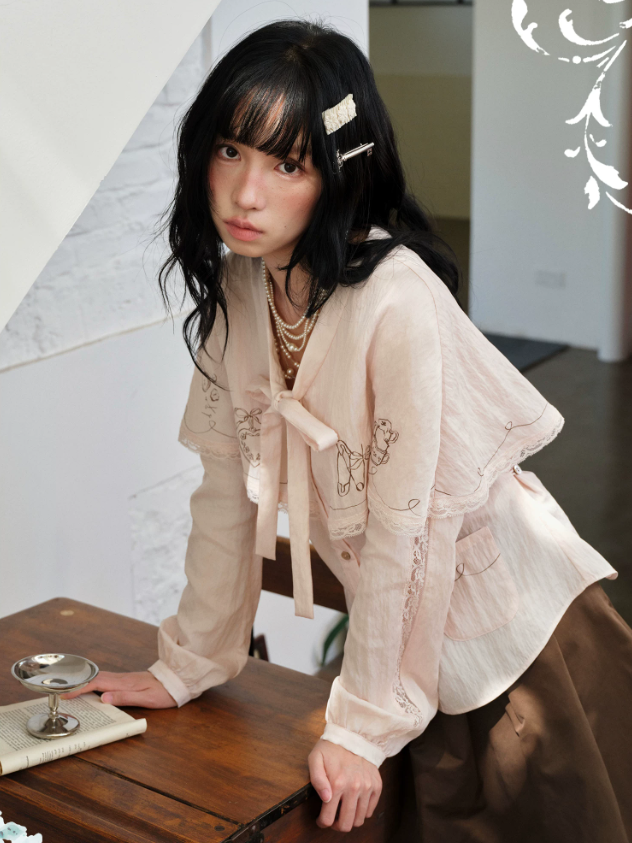 DAILY ARTIST - “Soft Pink Notes” Pink Vintage Tencel Lace Cape Blouse
