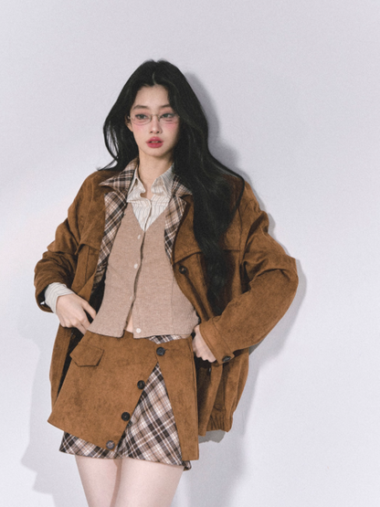 少也眼 Miu-Style Two-Piece Set – French Hepburn Jacket & Plaid Mini Skirt (Light Coffee)