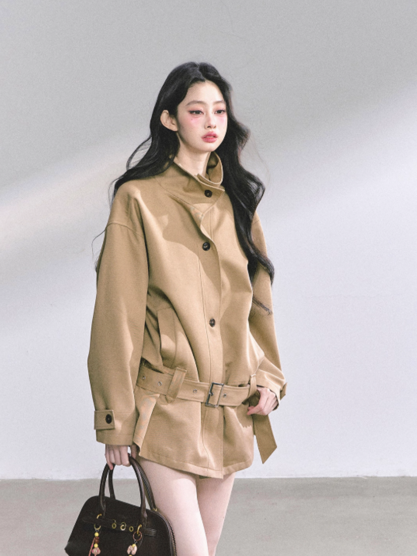 少也眼 Sydney Holiday French Hepburn Style Trench Coat (Khaki)