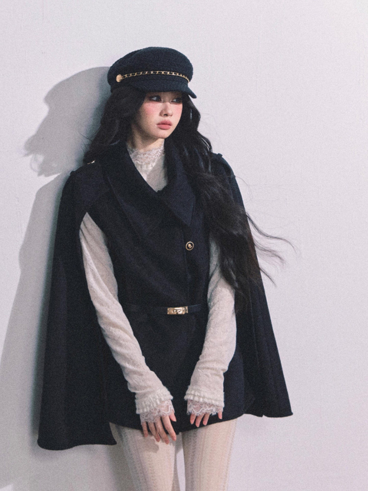 "巴黎新贵" French Heiress Waist-Cinched Cape Blazer
