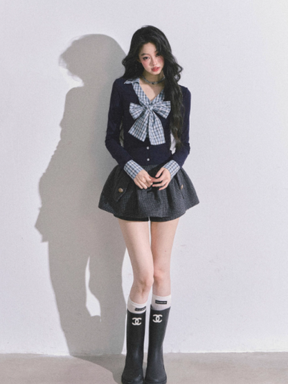 少也眼 Navy Blue Plaid Layered-Look Long Sleeve T-Shirt with Bow