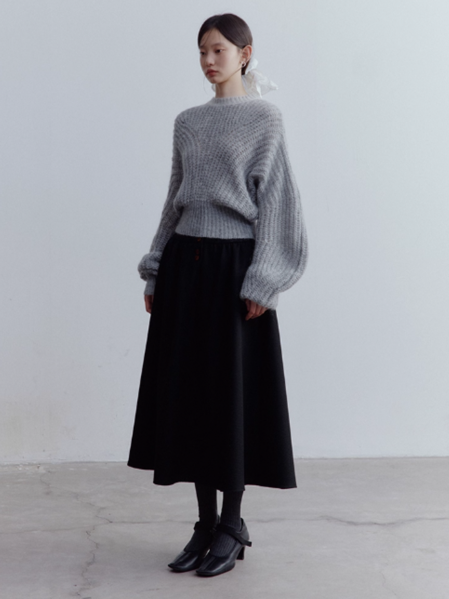 FUSSED Strange Museum Wool Tweed High-Waist A-Line Skirt – Elegant Black FOF-25SS152