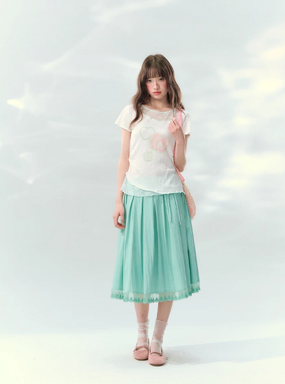 “Apple Mist Daydream” White Apple Print Ruched Tee