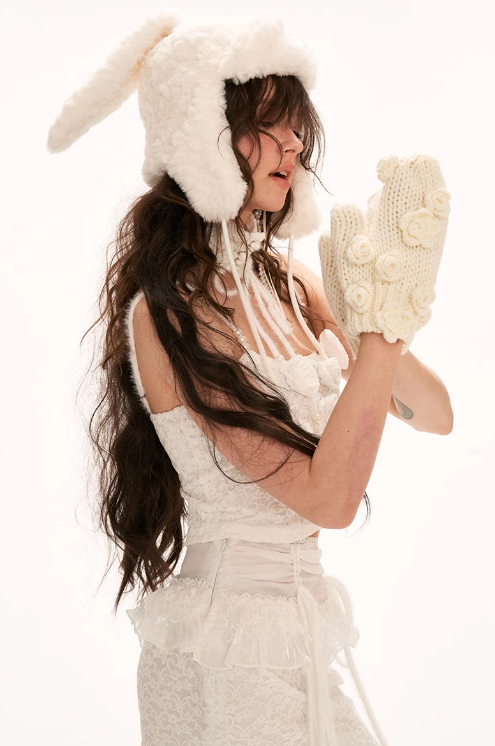 MAMC - Rose Knitted Gloves