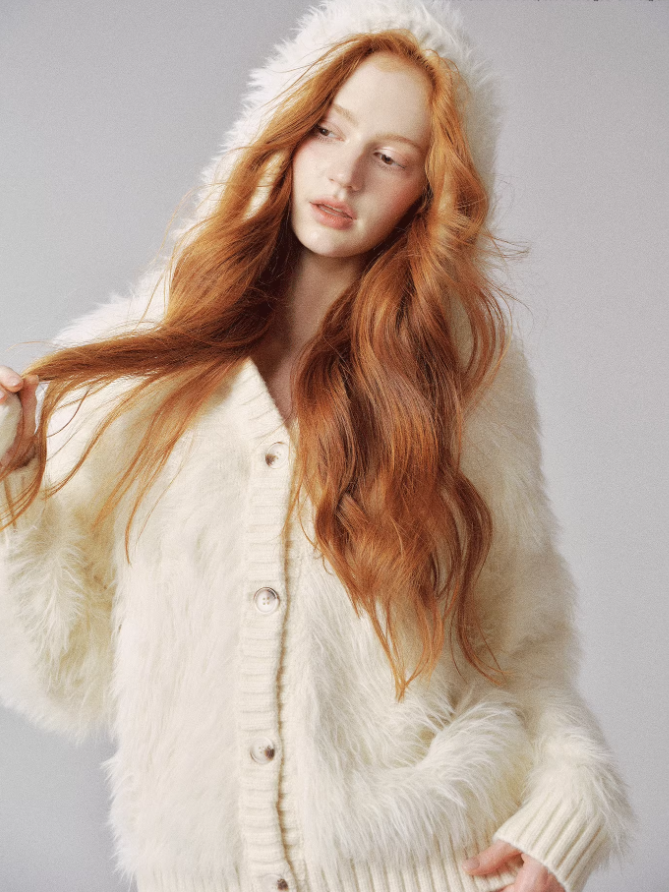 "毛绒雪怪" Beige Faux Fur Pom Knit Hoodie Cardigan