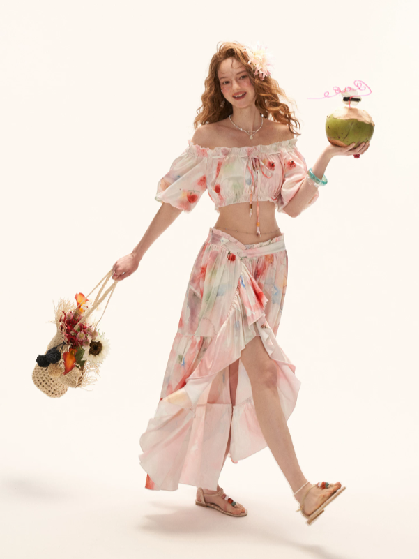"Watercolor Fruit Mood" Off-Shoulder Top & Ruffle Skirt Set WE945