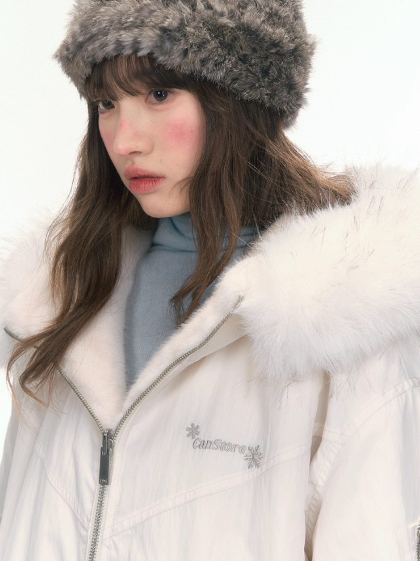 "Dreamscape" White Reversible Faux-Fur Aviator Jacket LL2025474