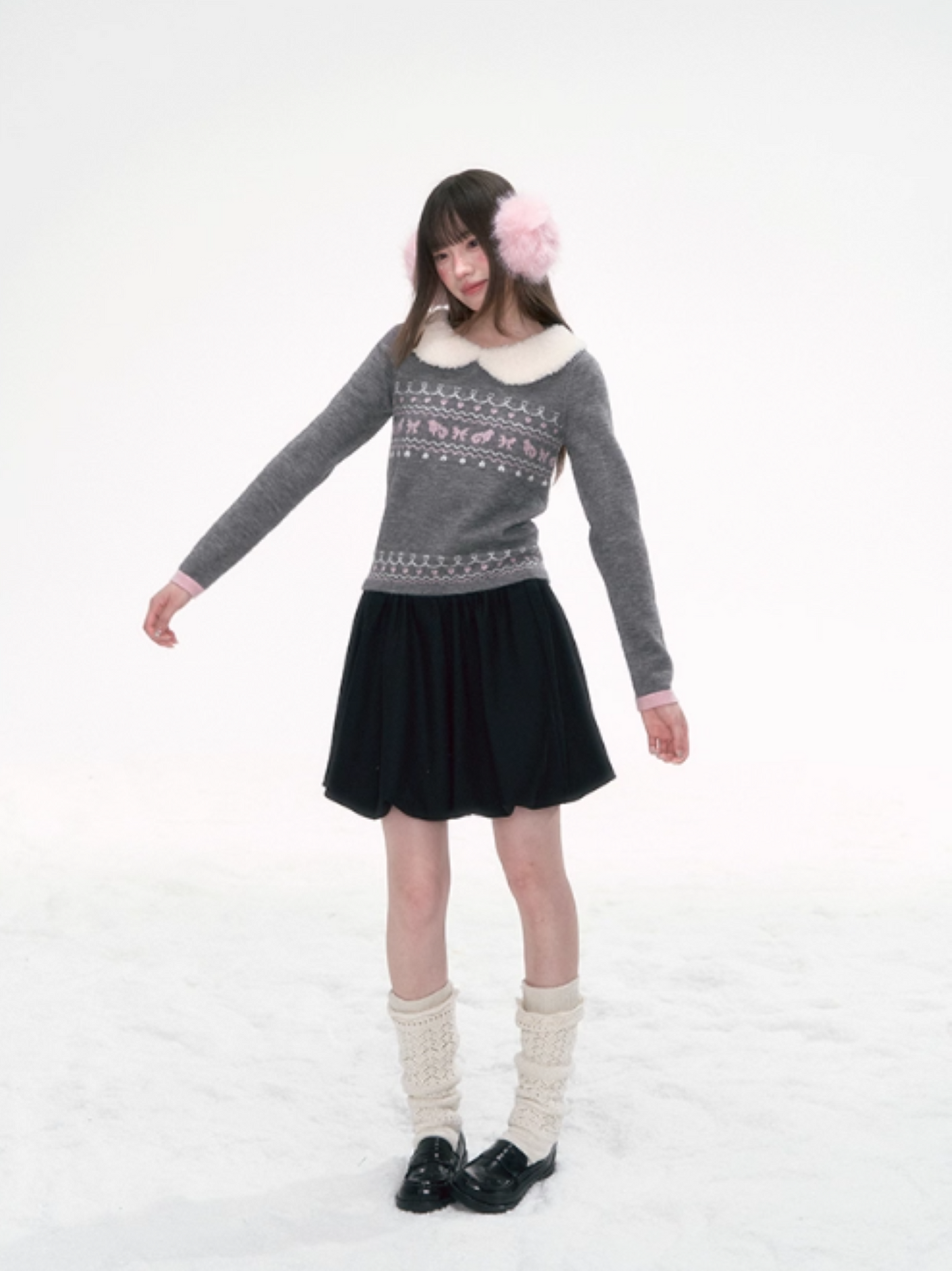 '雪绒甜心' Fair Isle Knit Top with Detachable Faux Fur Peter Pan Collar – Gray/ Navy
