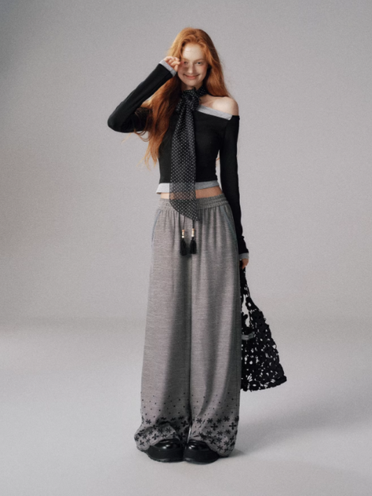 "秋日心事" Paisley Embroidered Drawstring Straight Pants (Grey)