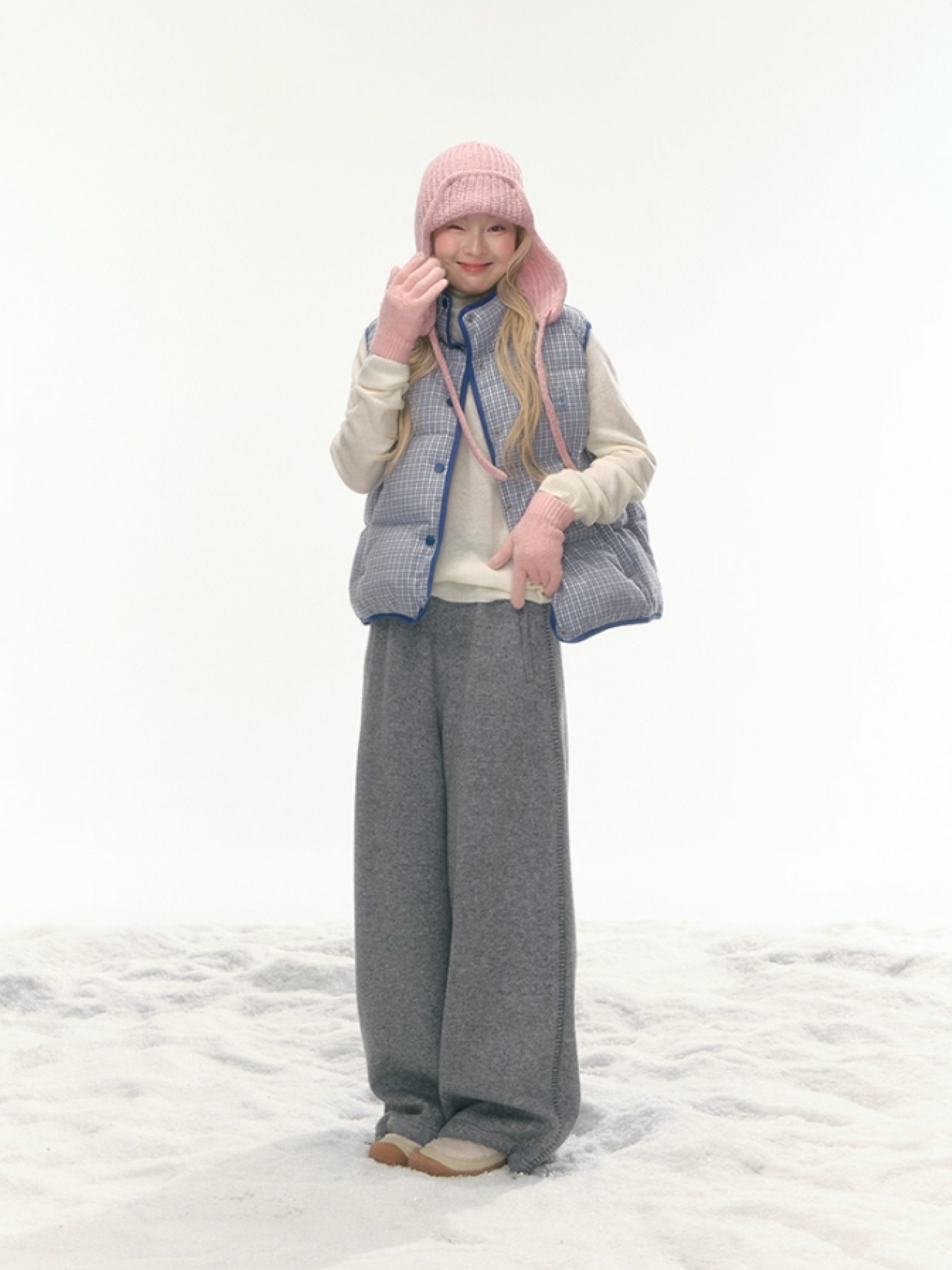 "Clear Sky Check Duo" Reversible Down Vest LL2025456