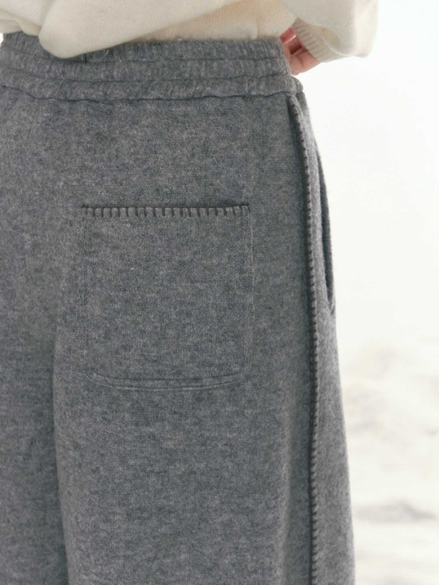 "Trace Line" Contrast-Embroidery Elastic Knit Pants LL2025466