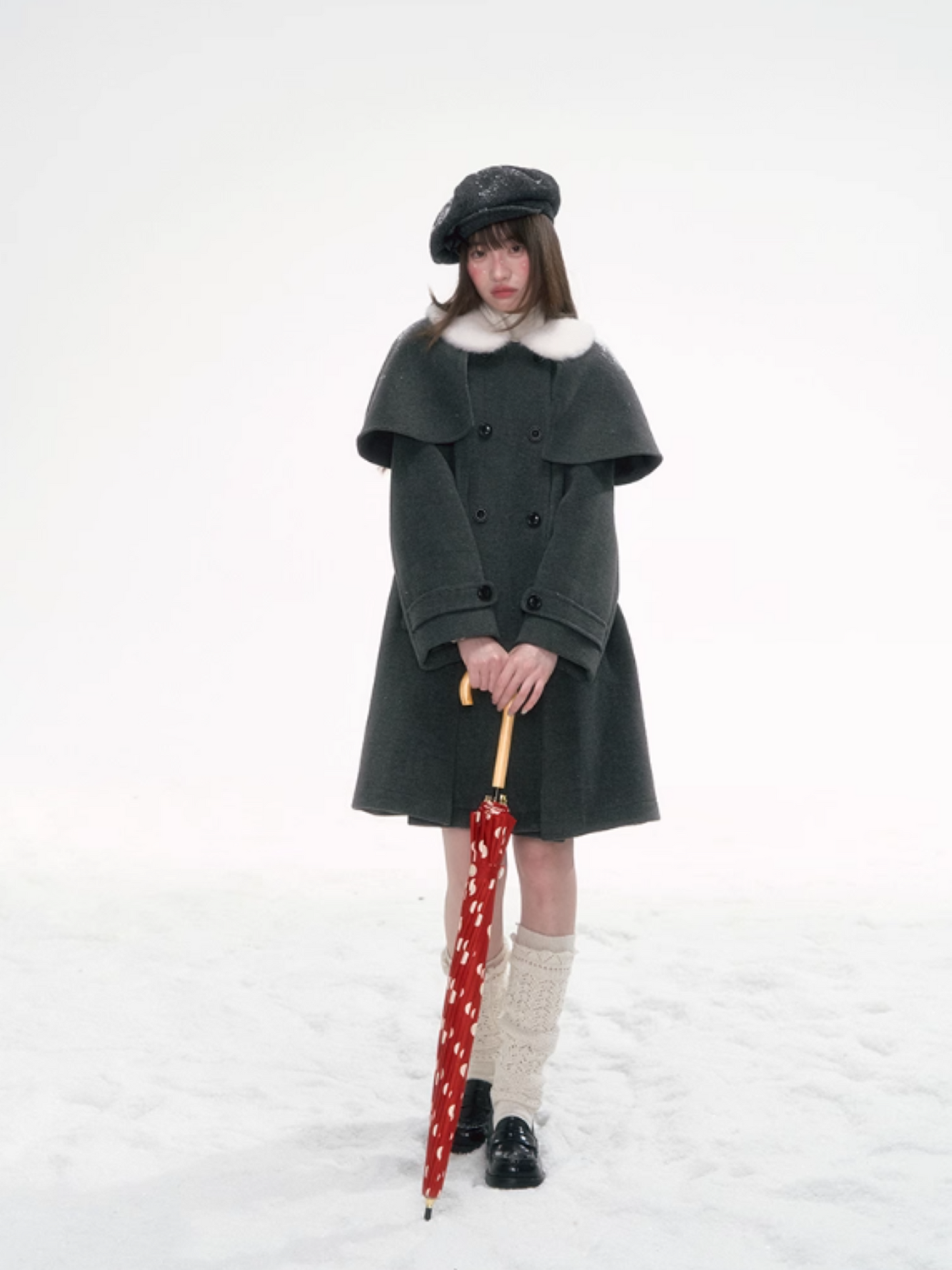 "英伦课表" Dark Gray Wool-Blend Coat with Detachable Cape