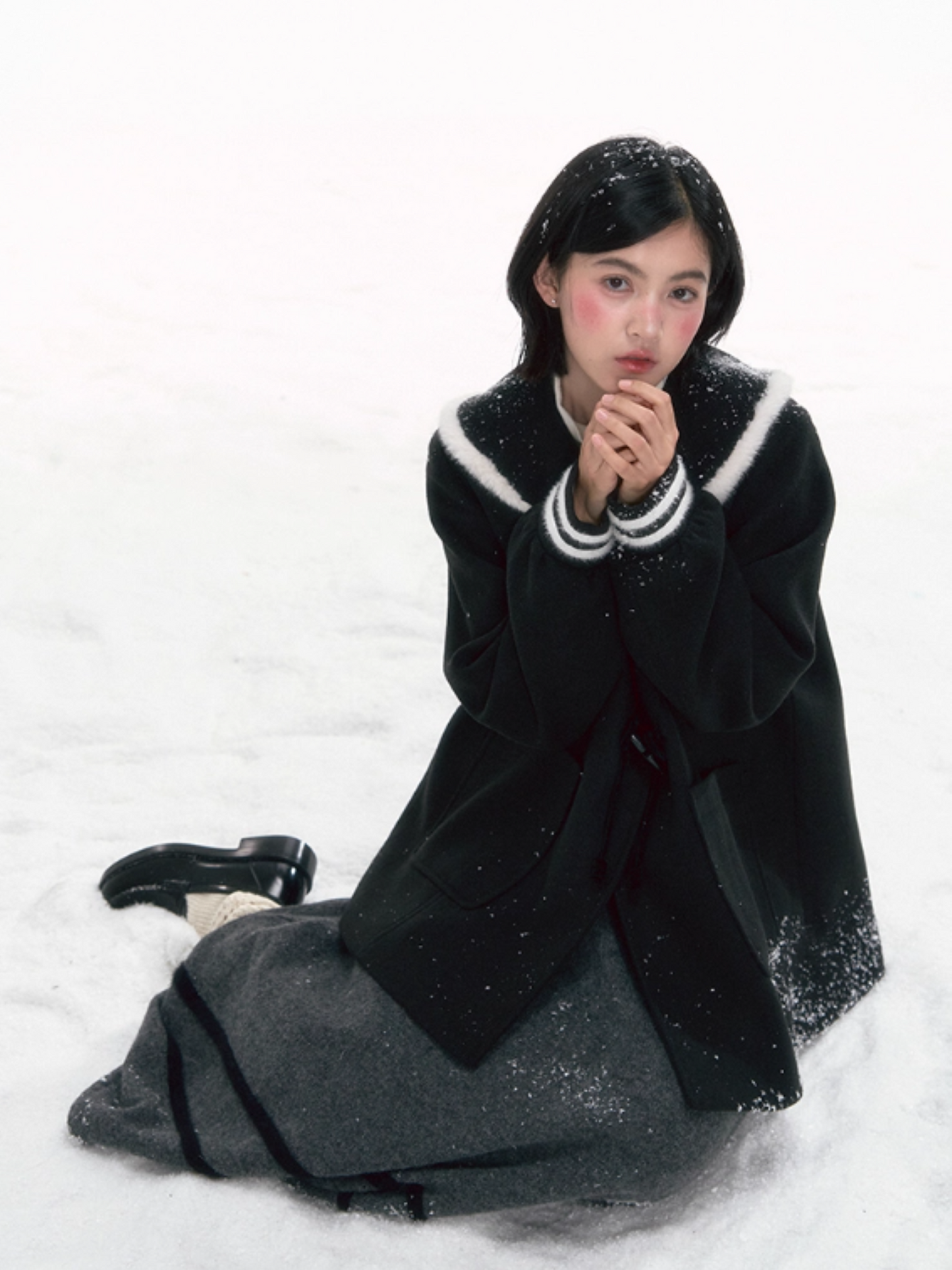 '旧时光领航员' Contrast Collar Wool-Blend Jacket & Plaid Skirt Se
