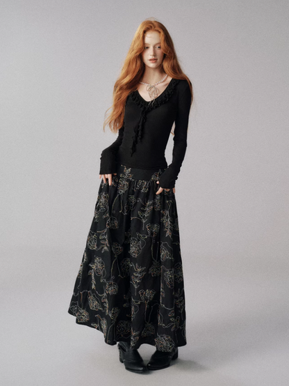 "氧气银河" V-Neck Ruffle Long-Sleeve Knit Top (Deep Black)