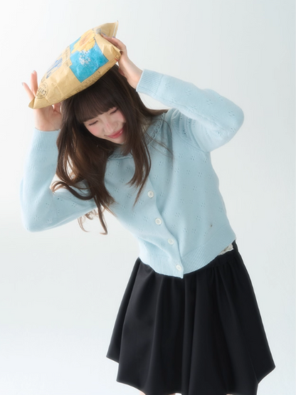 罐头士多所 - "Coral Snowflake" Soft Knit Shell-Button Sweater