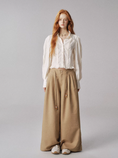 "月下听风" Textured Lantern Sleeve Blouse with Ruffle Hem