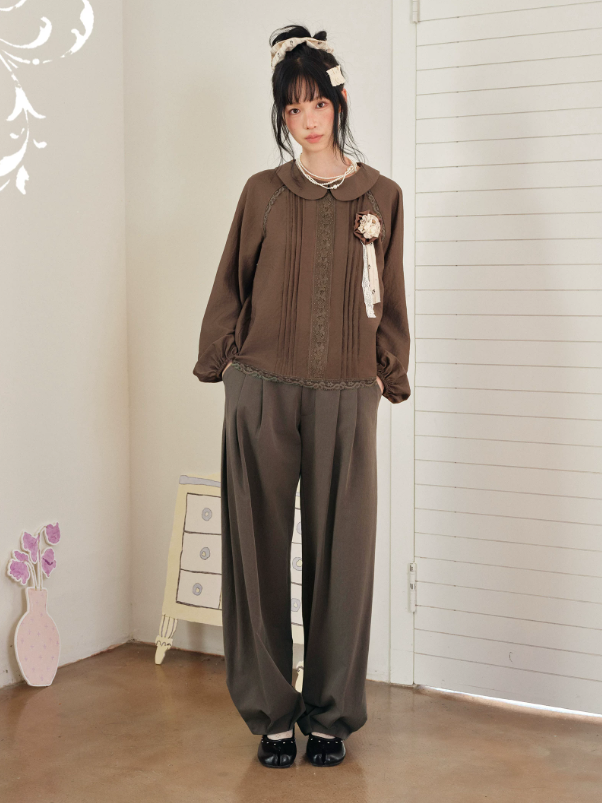 DAILY ARTIST - Tea Brown Vintage Lace Doll-Collar Blouse