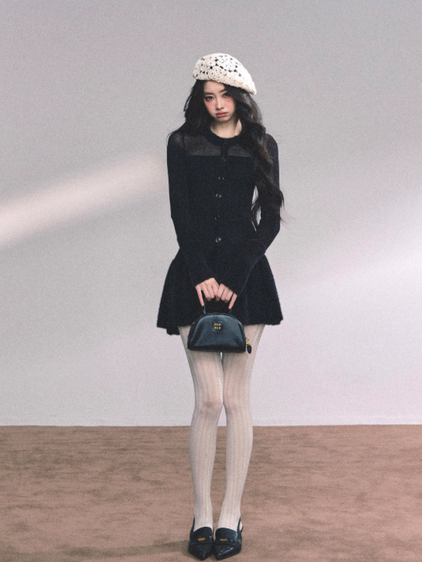 "小野莉娜" French Knit Slim-Fit Waist Black Dress