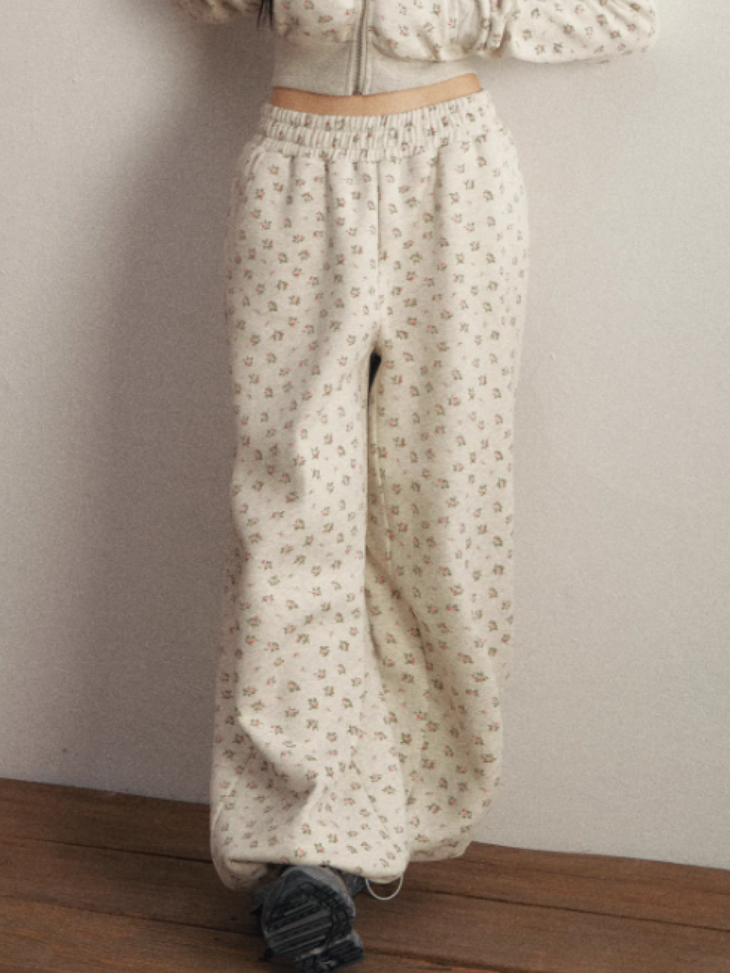 1P - Floral Faux Fur Hooded Fleece Two-Piece Set – Hoodie & Jogger Pants