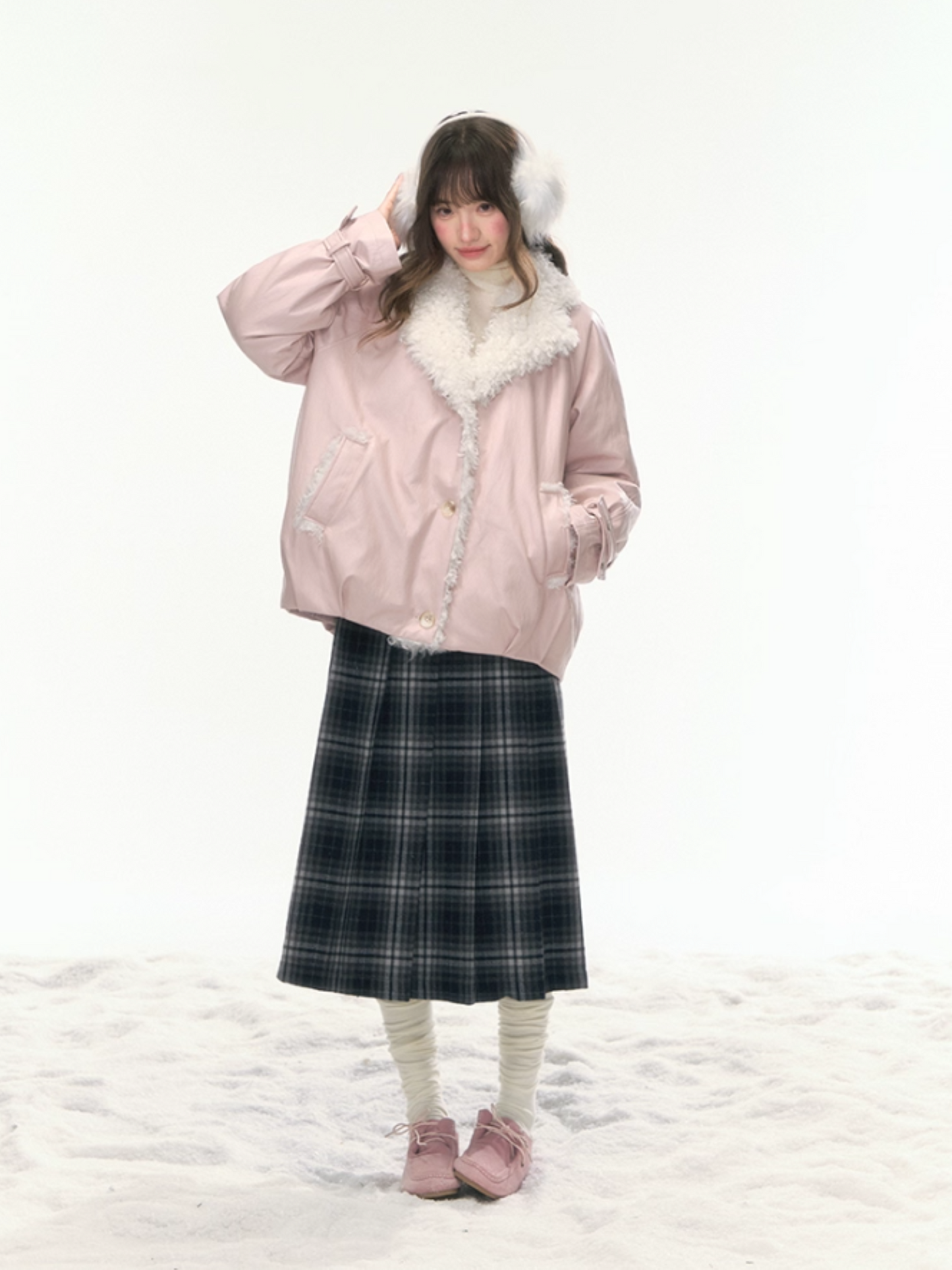 "Fuzzy Signal" Pale Pink PU-Trim 90% Down Jacket LL2025465