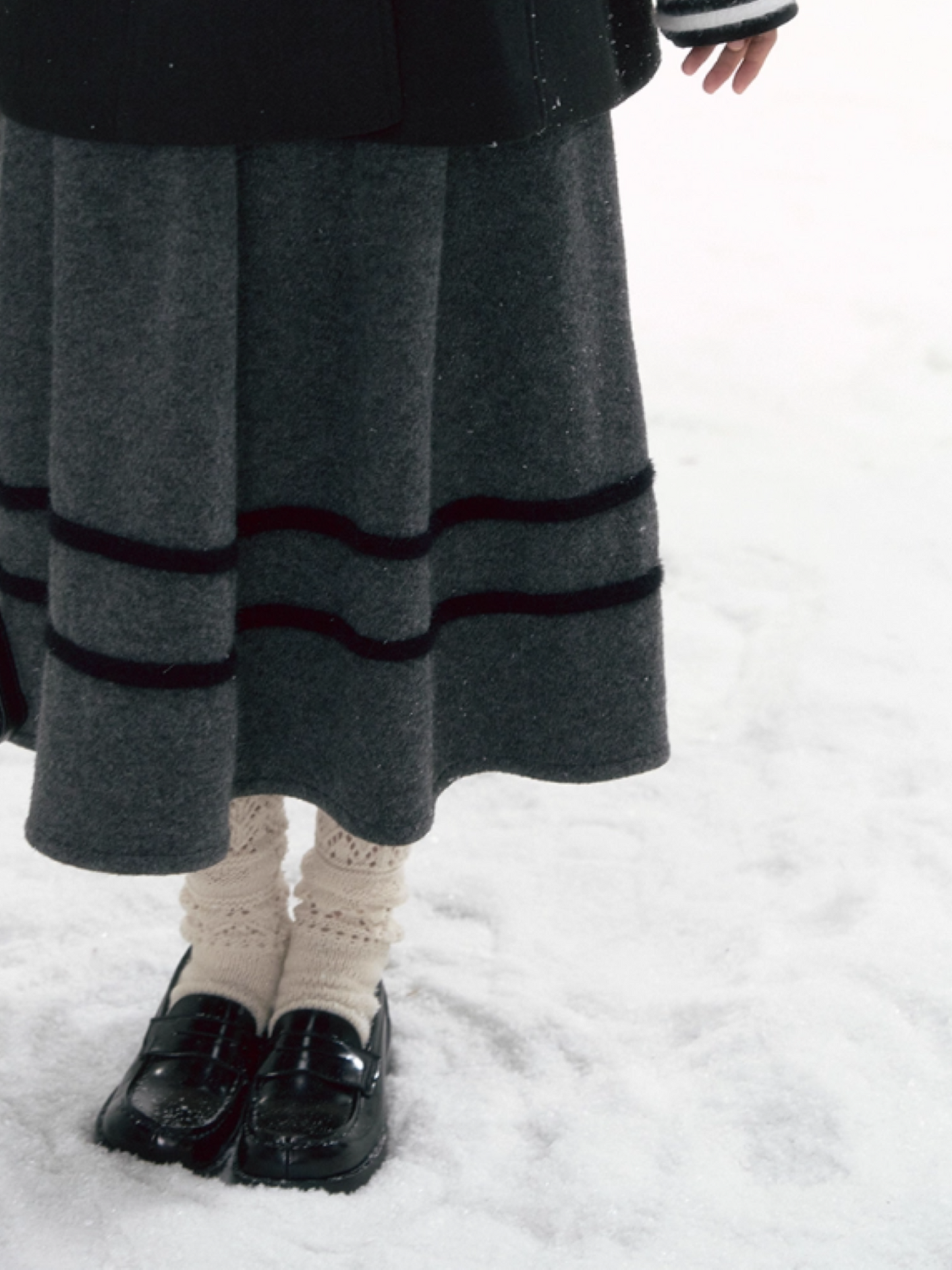 '旧时光领航员' Contrast Collar Wool-Blend Jacket & Plaid Skirt Se