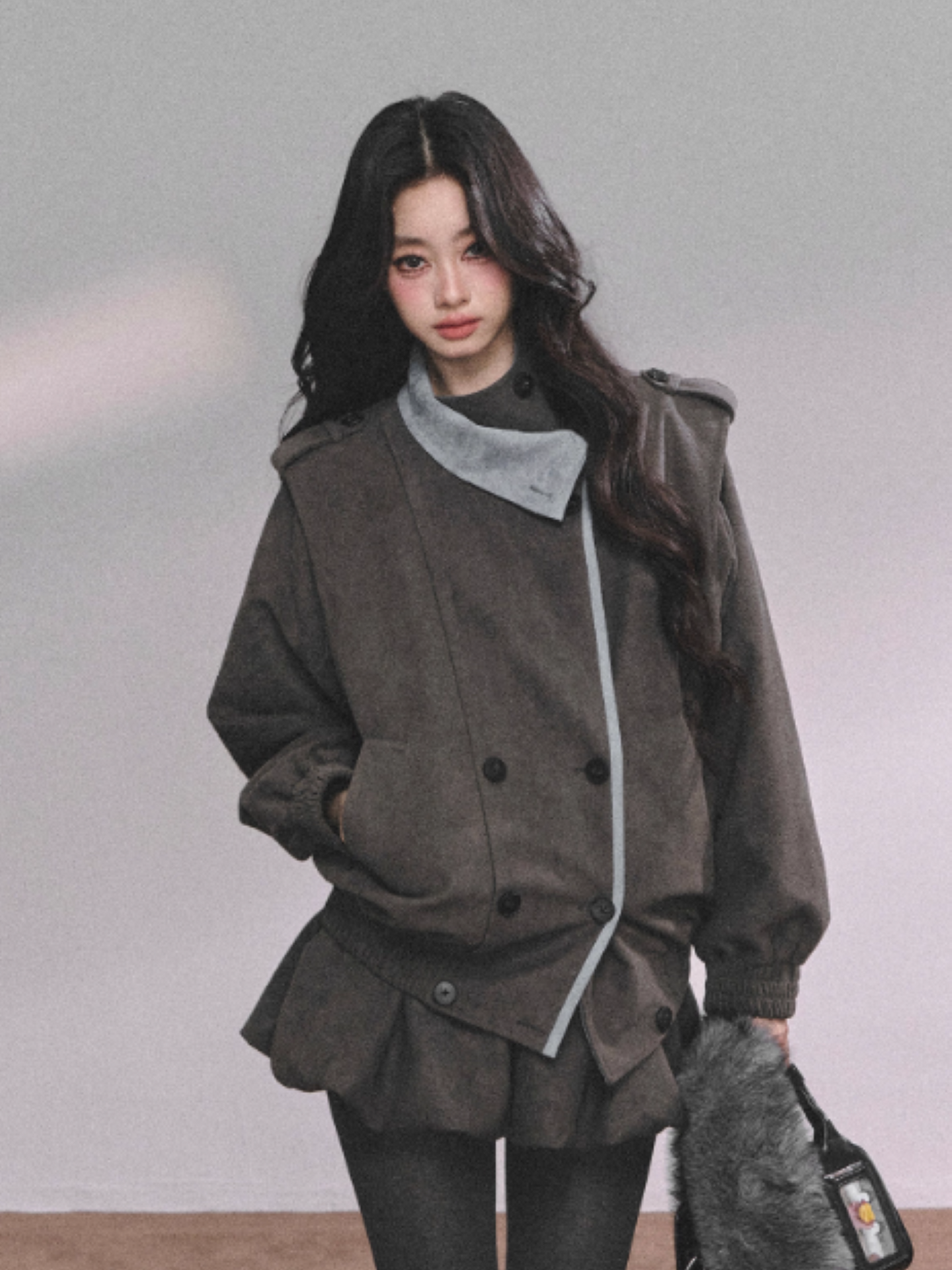 少也眼 Elegant French-Inspired Grey Jacket and Skirt Set