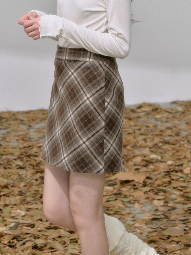 '经纬绘色' Plaid Wool Pencil Skirt